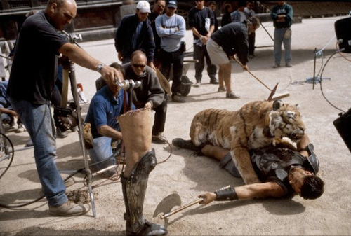 behind-scenes-gladiator.jpg