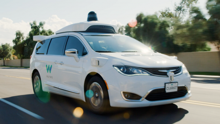 waymo-chrysler-pacifica-hybrid-1.png