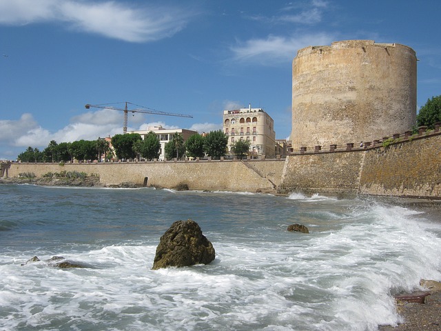 alghero-391212_640_2.jpg