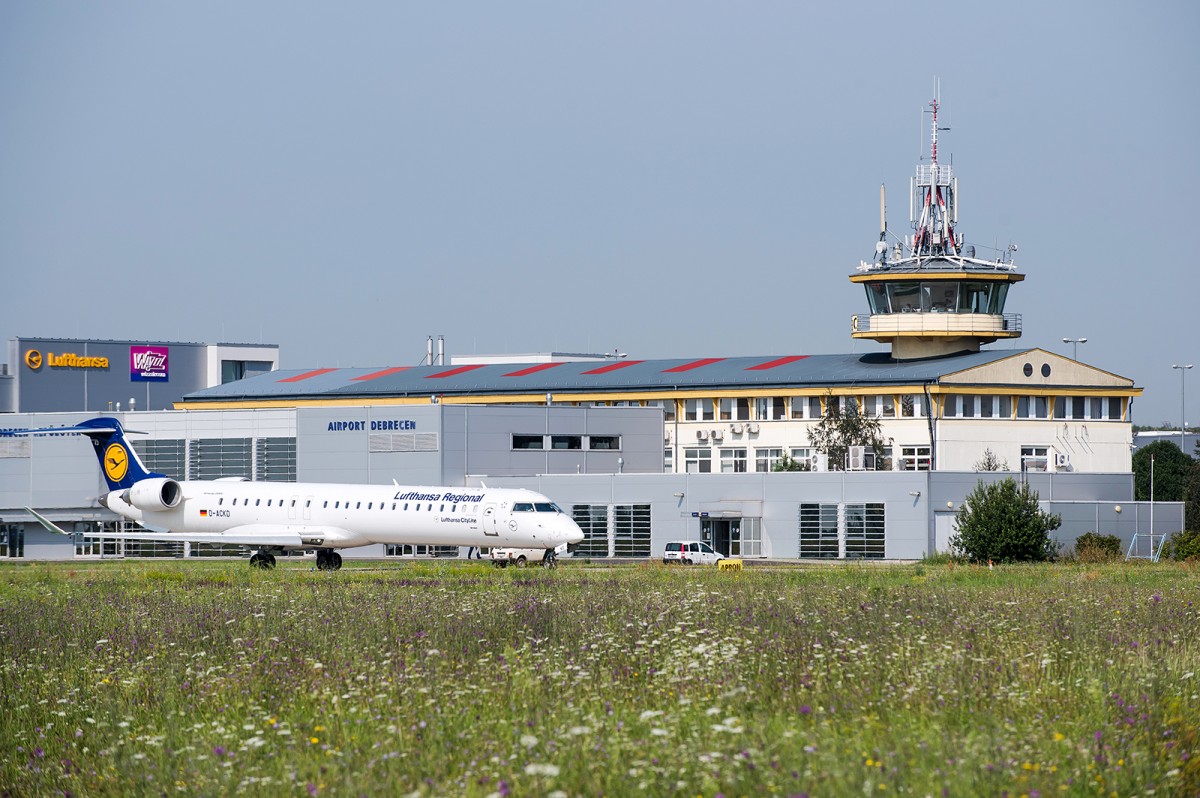 airport-debrecen.jpg