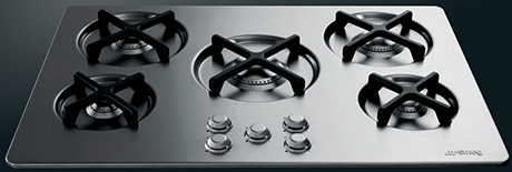 smeg-gas-cooktop-5-burner-silver-marc-newson.jpg