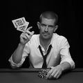 Hogy jön a pszichológia a pókerhez? - Gus Hansen története