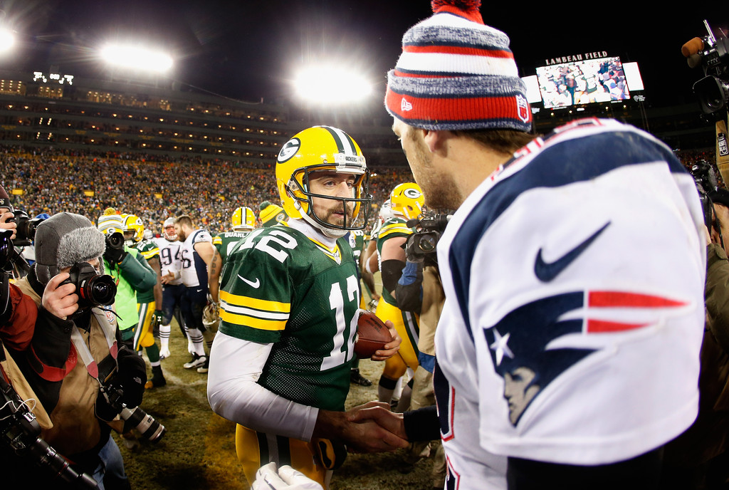 tom_brady_aaron_rodgers_new_england_patriots_paj2hhyyb6mx.jpg