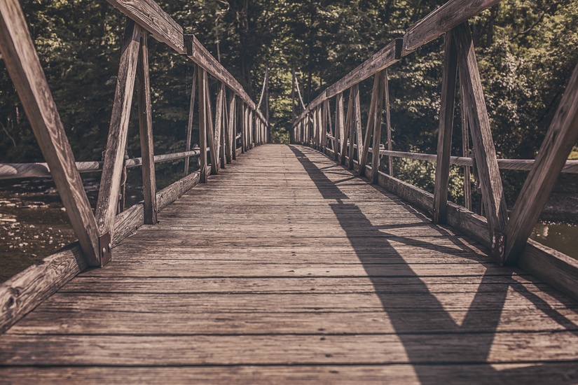 bridge-wooden.jpg