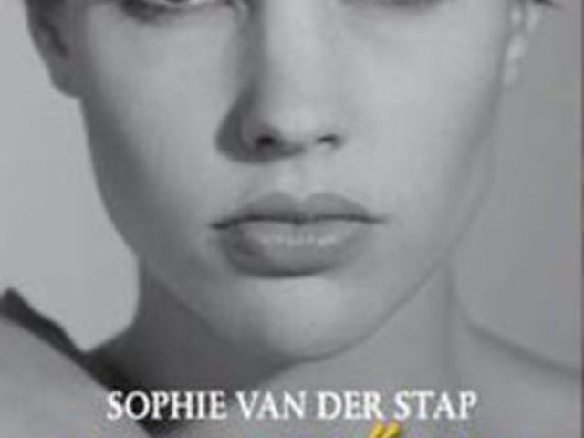 Sophie van der Stap: Ma szőke vagyok - értékelés