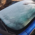Autósoknak: ezzel nem lesz jeges, havas a szélvédő reggelre