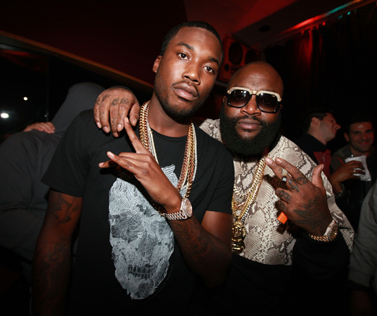 Meek-Mill-wearing-Alexander-Mcqueen-Skull-Print-Tee-Shirt-Rick-Ross-Upscalehype.jpg