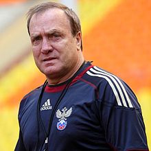 220px-Dick_Advocaat_2011_Russia.jpg