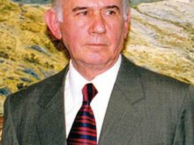 Eugenio Cruz Vargas +10