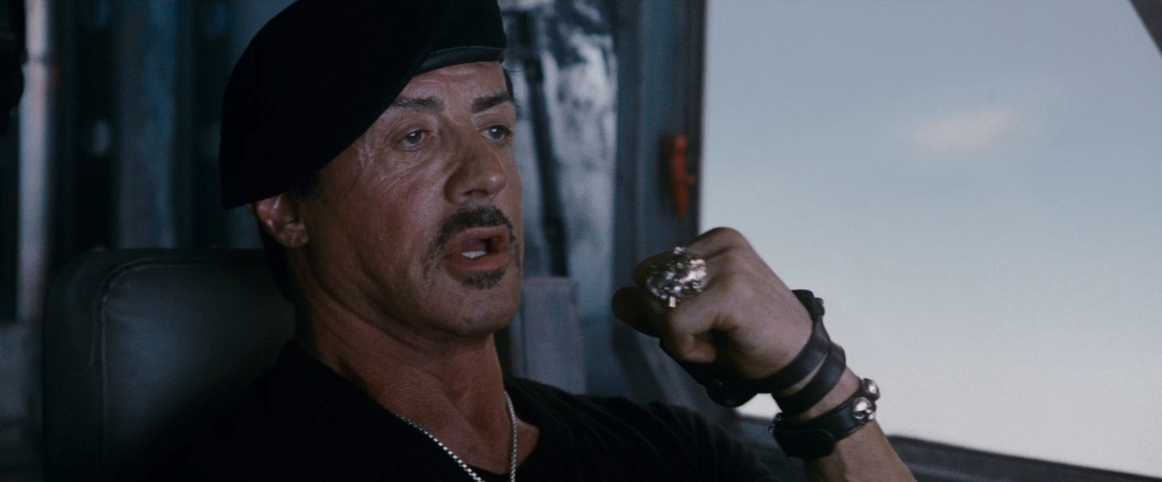 menkedd-32-sylvester-stallone-expendables-gyuru.jpg