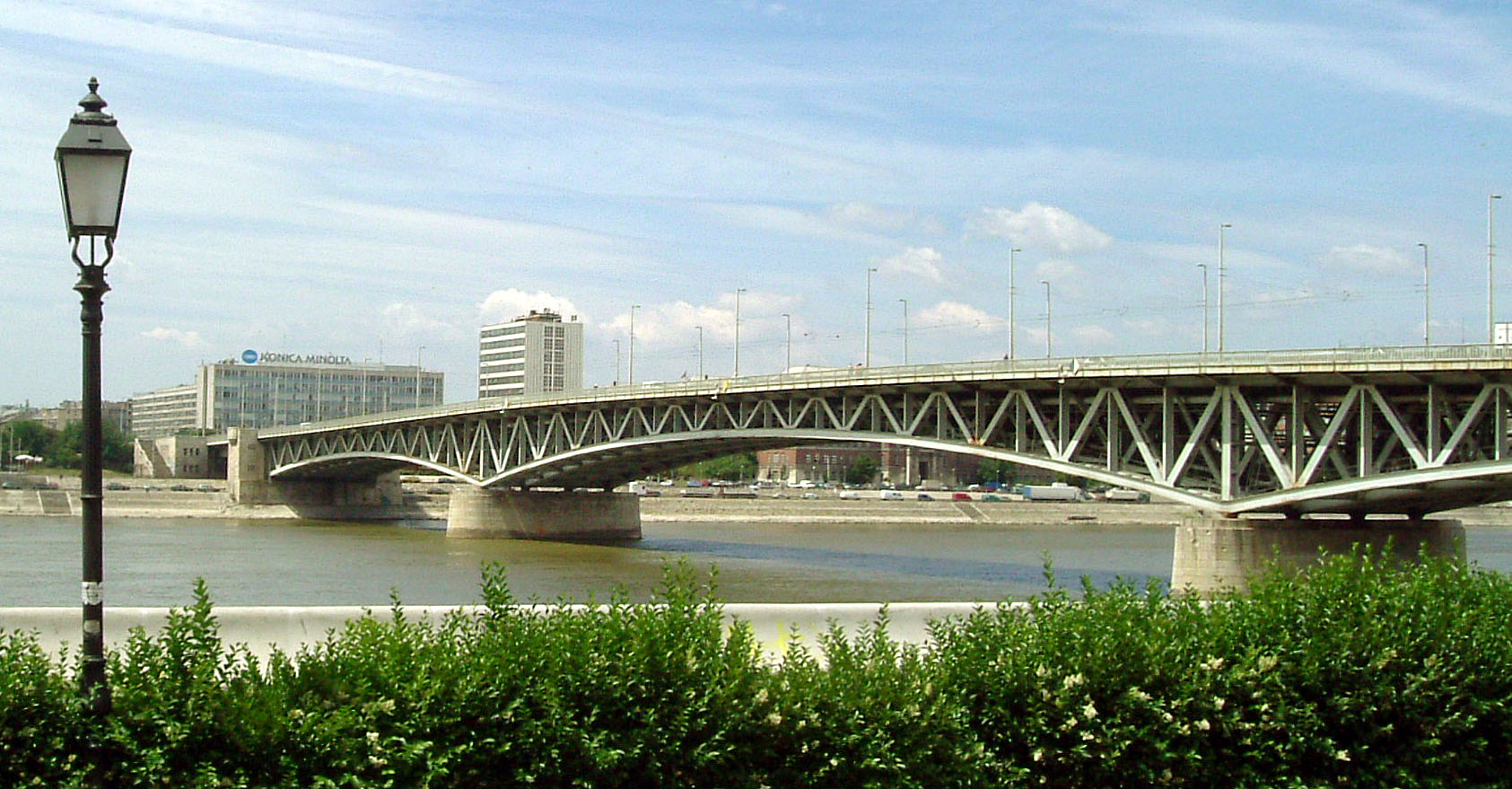 budapest_petofi_bridge.jpg