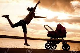 futás előnyei és hátrányai szülés után, futás babakocsival