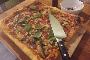 Pizza (élesztős)