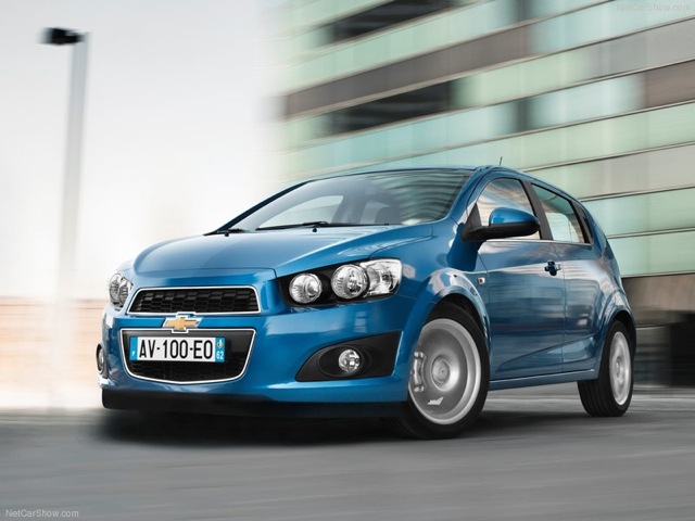 Chevrolet-Aveo_2011_800x600_wallpaper_01.jpg