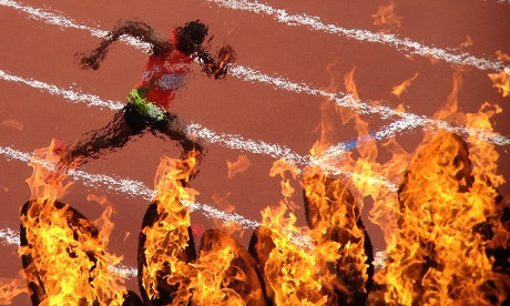 Olympic-flame-smartphone-coverage-photoDanChungGuardian.jpg