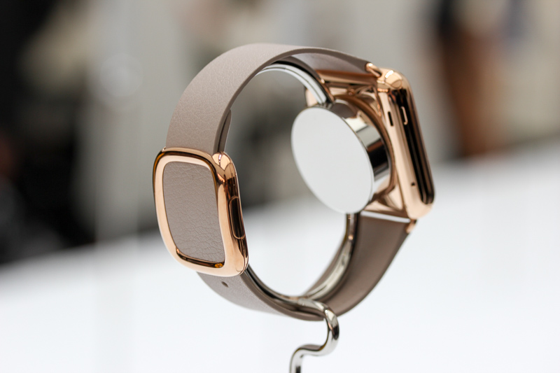 apple-watch-gold.jpg