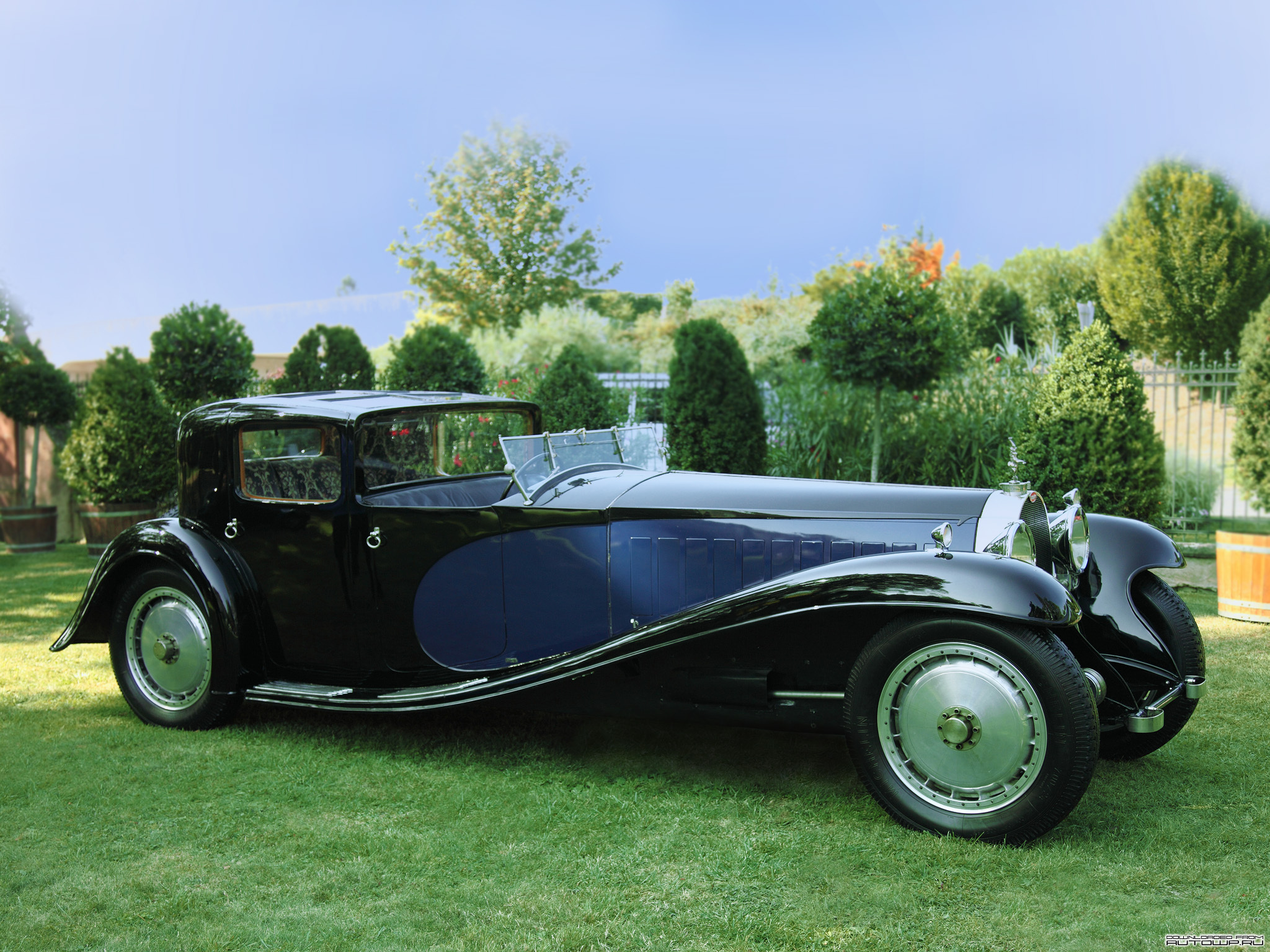 bugatti-type-41-coupe-de-ville-1929.jpg