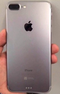 iphone_7_plus_rear-250x392.jpg