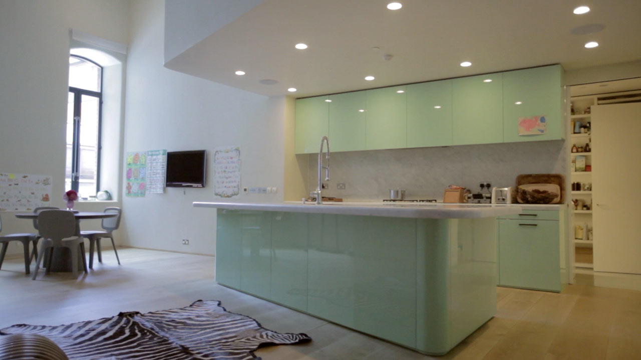 mark-newson-london-home-kitchen.jpg