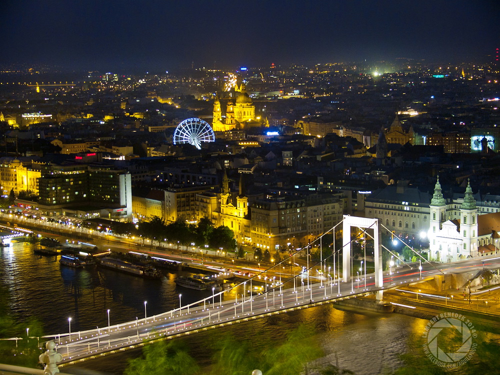 Hát igen...Budapest este csodaszép, ezzel mindenki egyetért ugye :)?