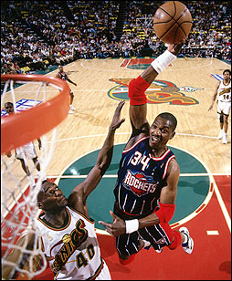 olajuwon_254_970101.jpg