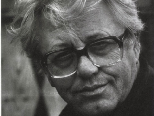 98 éve született a 20. századi magyar irodalom egyik legjelentősebb alakja