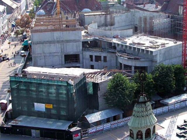 7 éves csúszással készülhet el a szabadkai Népszínház épülete