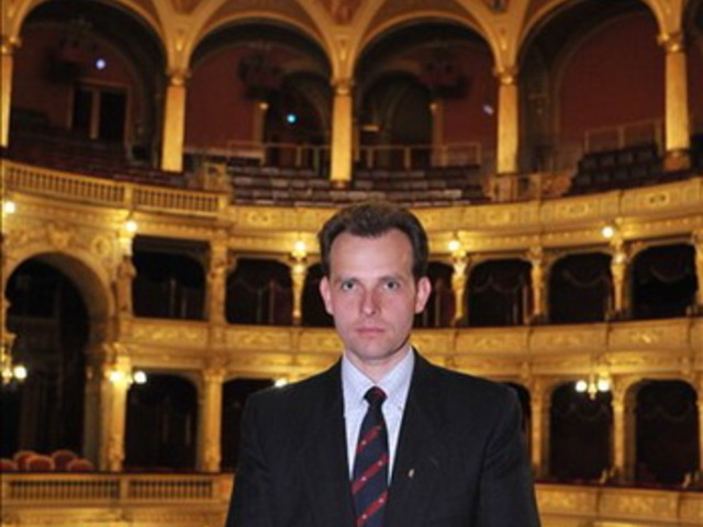 Kérdéses Horváth Ádám főigazgatói kinevezése