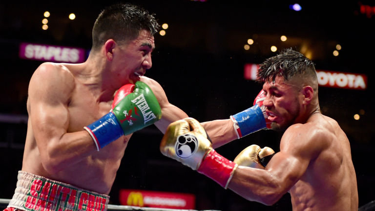 leo-santa-cruz-abner_mares.jpg