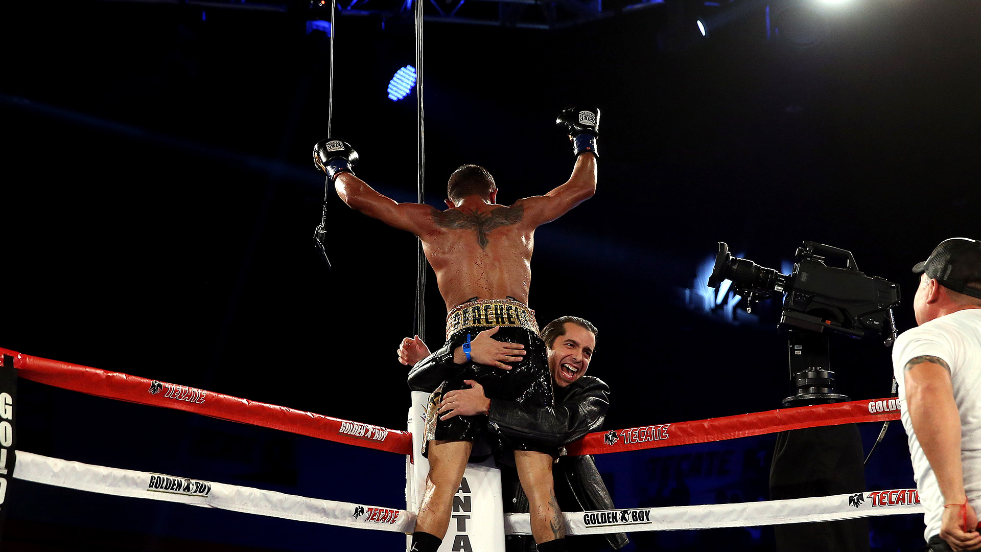 vargas-vs-berchelt-fight-night-1920.jpg