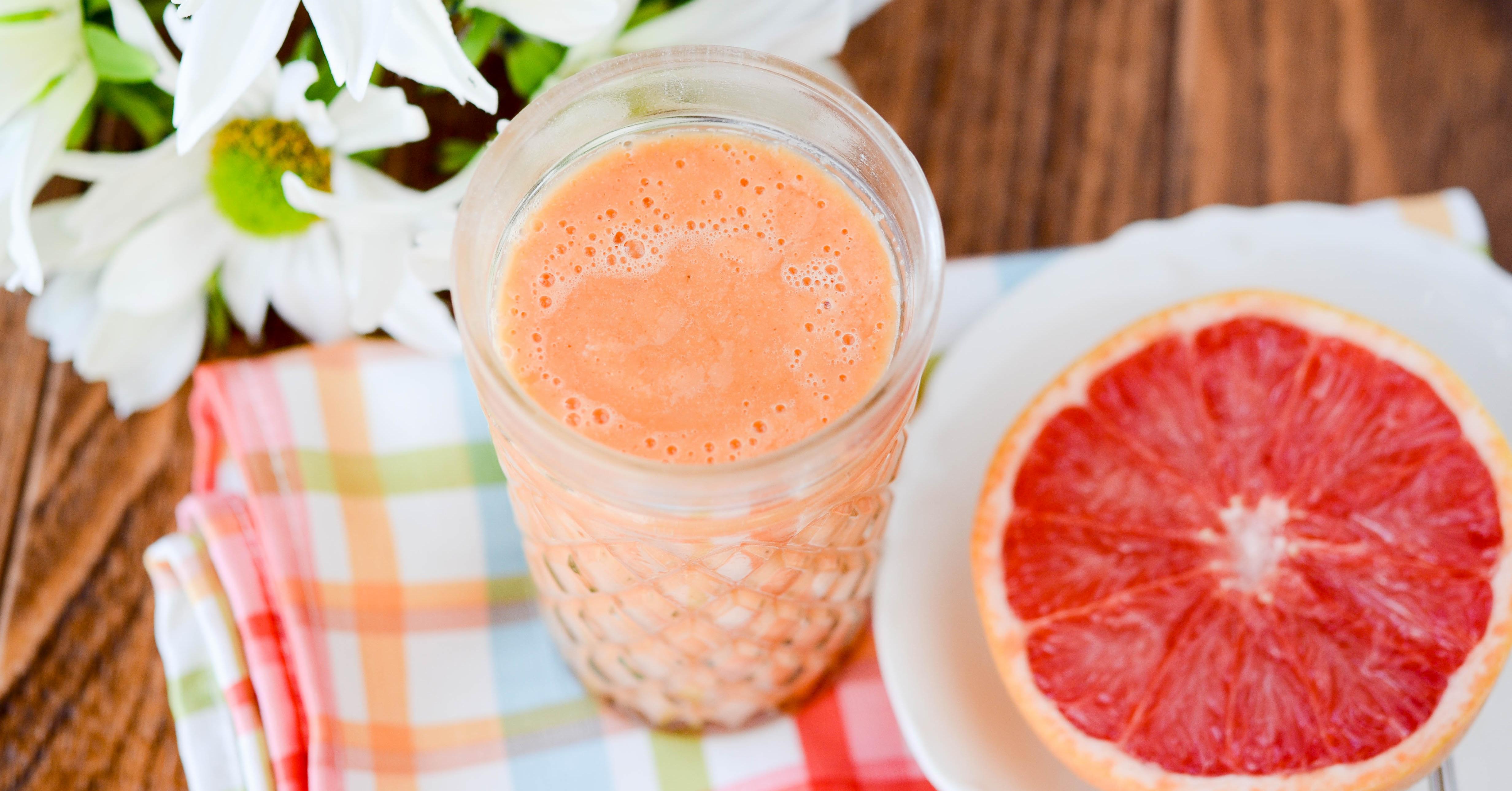 facebook-linked_image_carrot-mango-grapefruit-smoothie_vtgue6.jpg