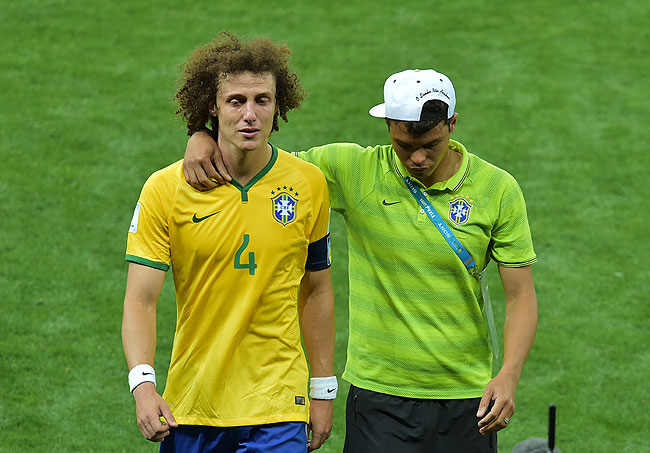 David-Luiz-Sad.jpg