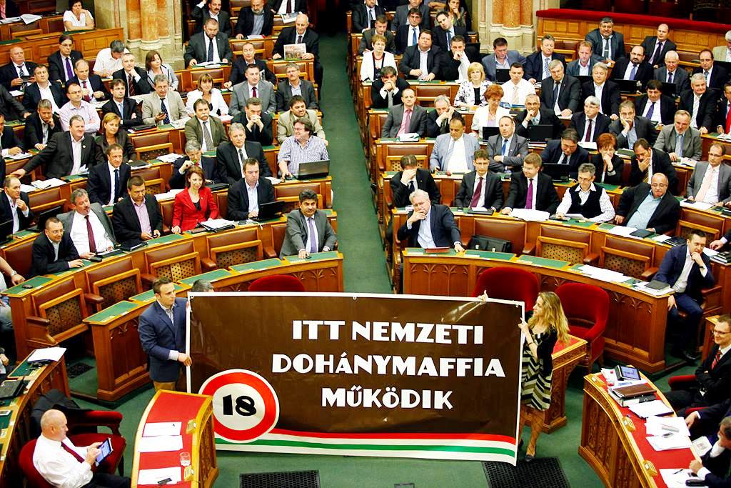 itt_nemzeti_dohanymaffia_mukodik.jpg