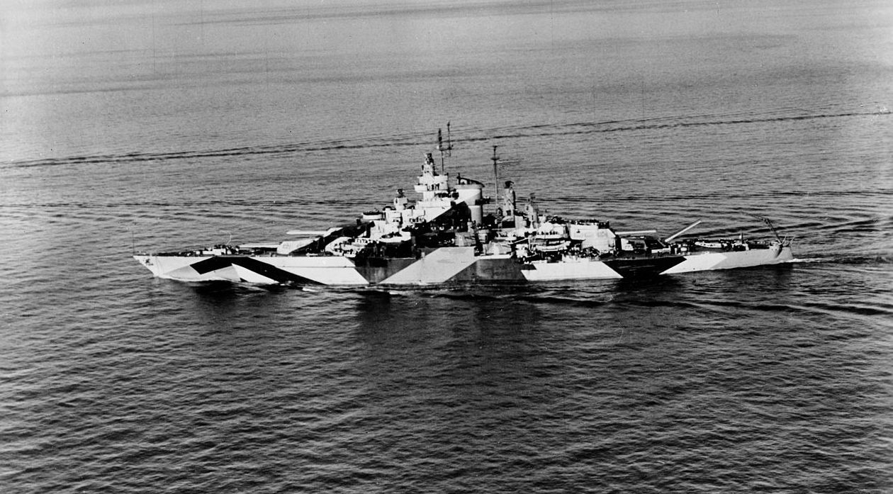 9_uss_california_1944jan.jpg