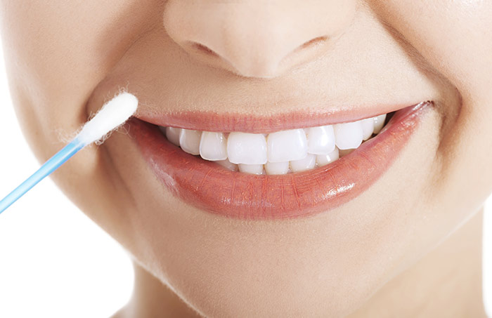 qtips-for-lips-ts.jpg