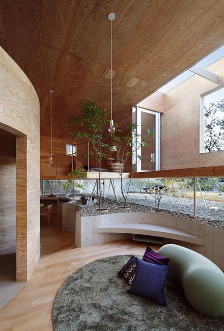dezeen_Pit-House-by-UID-Architects_12.jpg