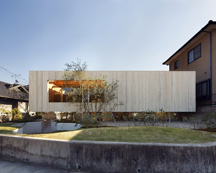 dezeen_Pit-House-by-UID-Architects_7.jpg