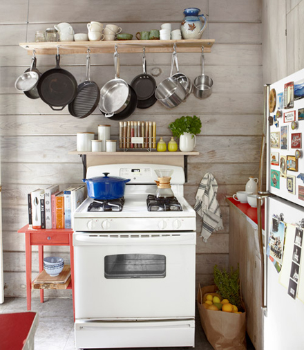 kitchen-with-pot-rack-thrifty-california-cabin-0512-xln.jpg