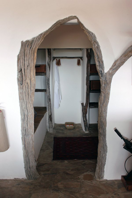 the-doorways-were-really-funky-giving-the-rooms-the-feel-of-a-treehouse.jpg