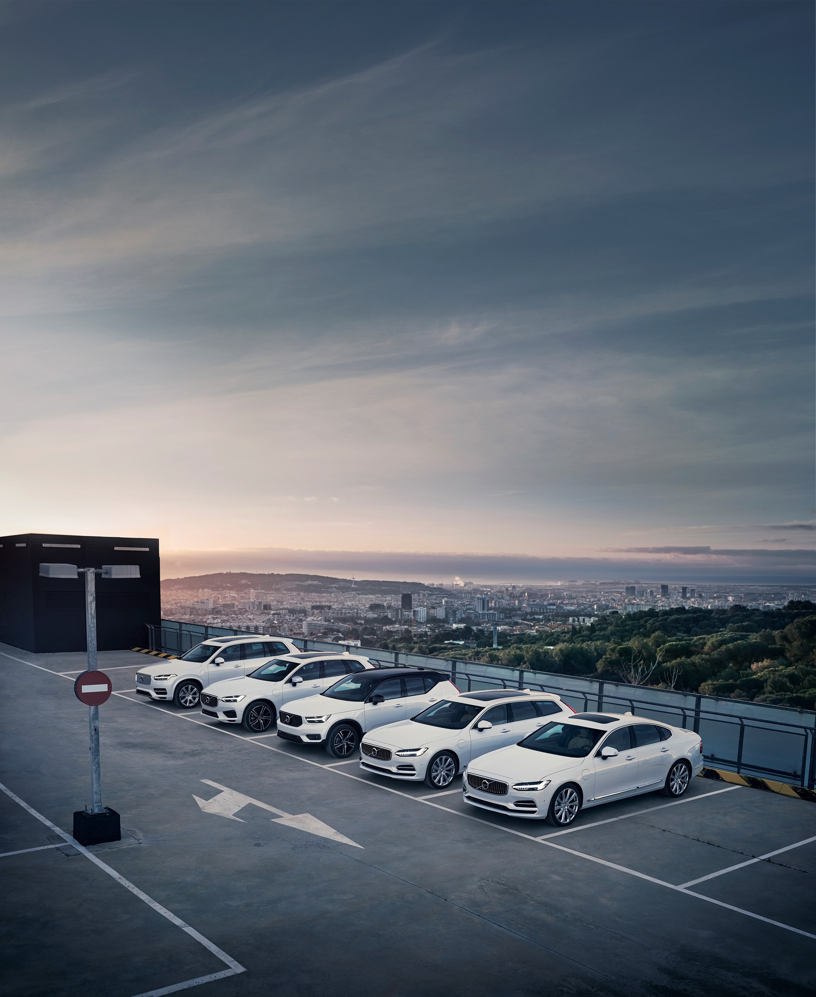 262457_volvo_cars_plug-in_hybrid_line-up.jpg