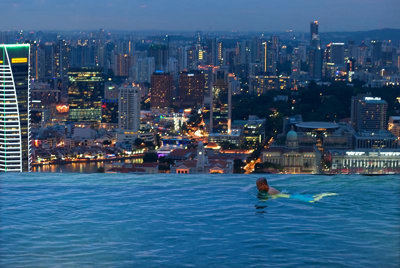 Marina Bay Sands Hotel and Casino – Singapore.jpg