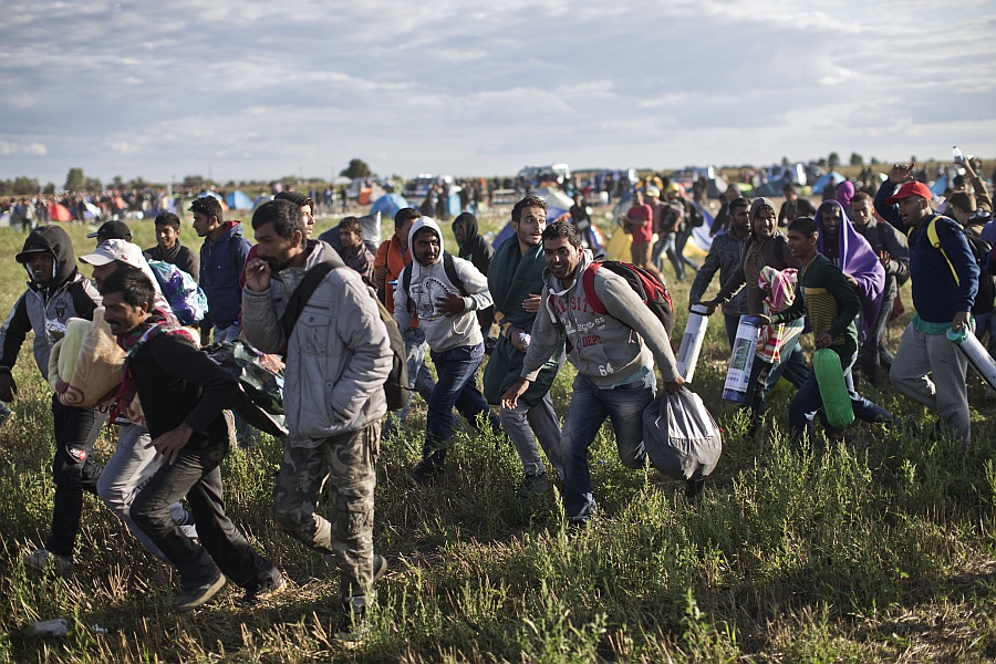 f-migrants-b-20150909.jpg