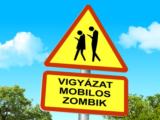 mobilos_zombik.jpg