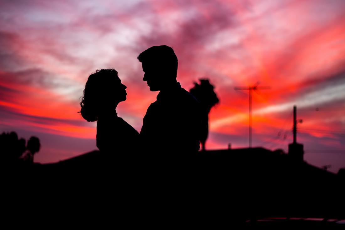 silhouette-of-couple.jpg