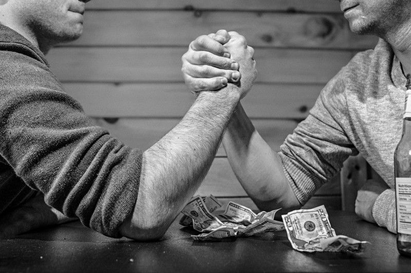 competition-in-arm-wrestling-bw_1.jpg