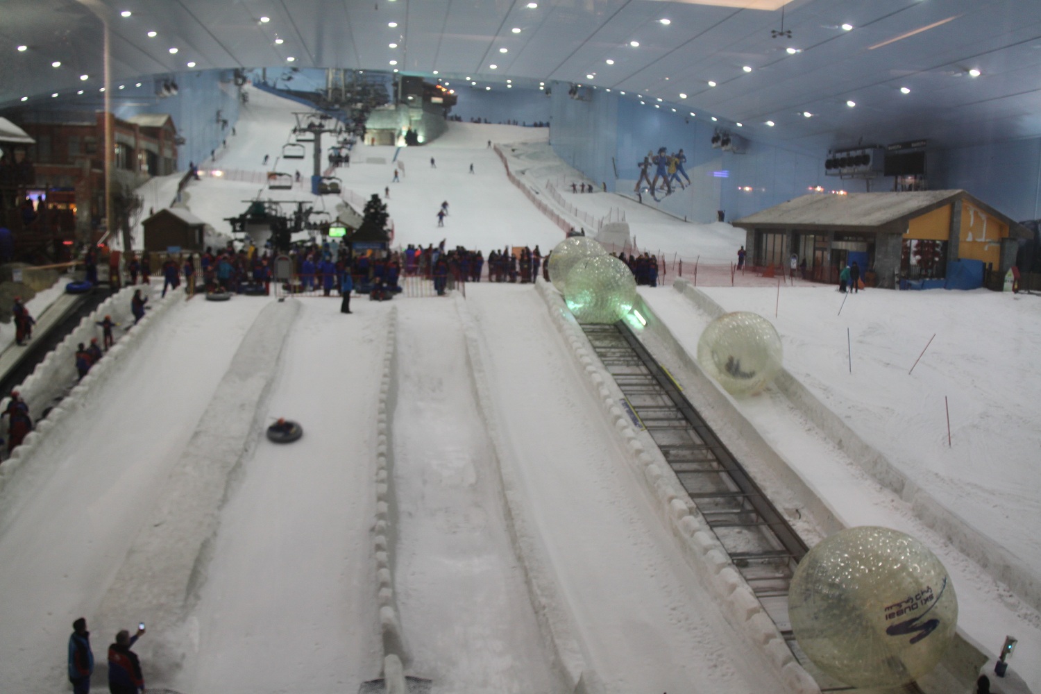 Dubai-Ski-dome.jpg