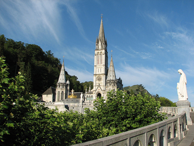 lourdes 3.jpg