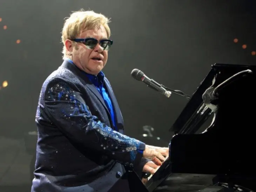 sir_elton_john_tasr_ap.jpg