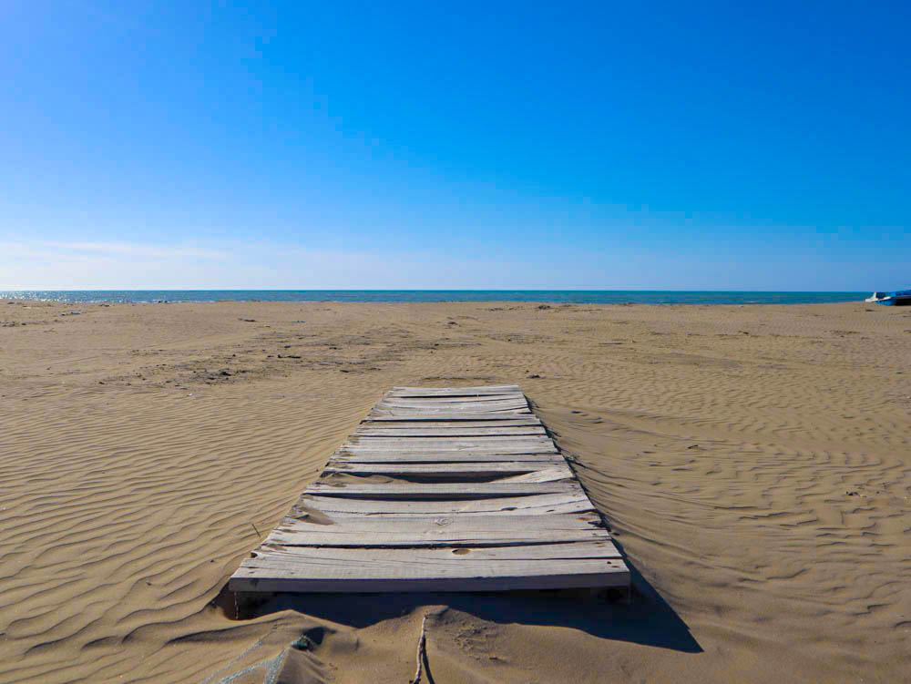 Darézezé e Re beach