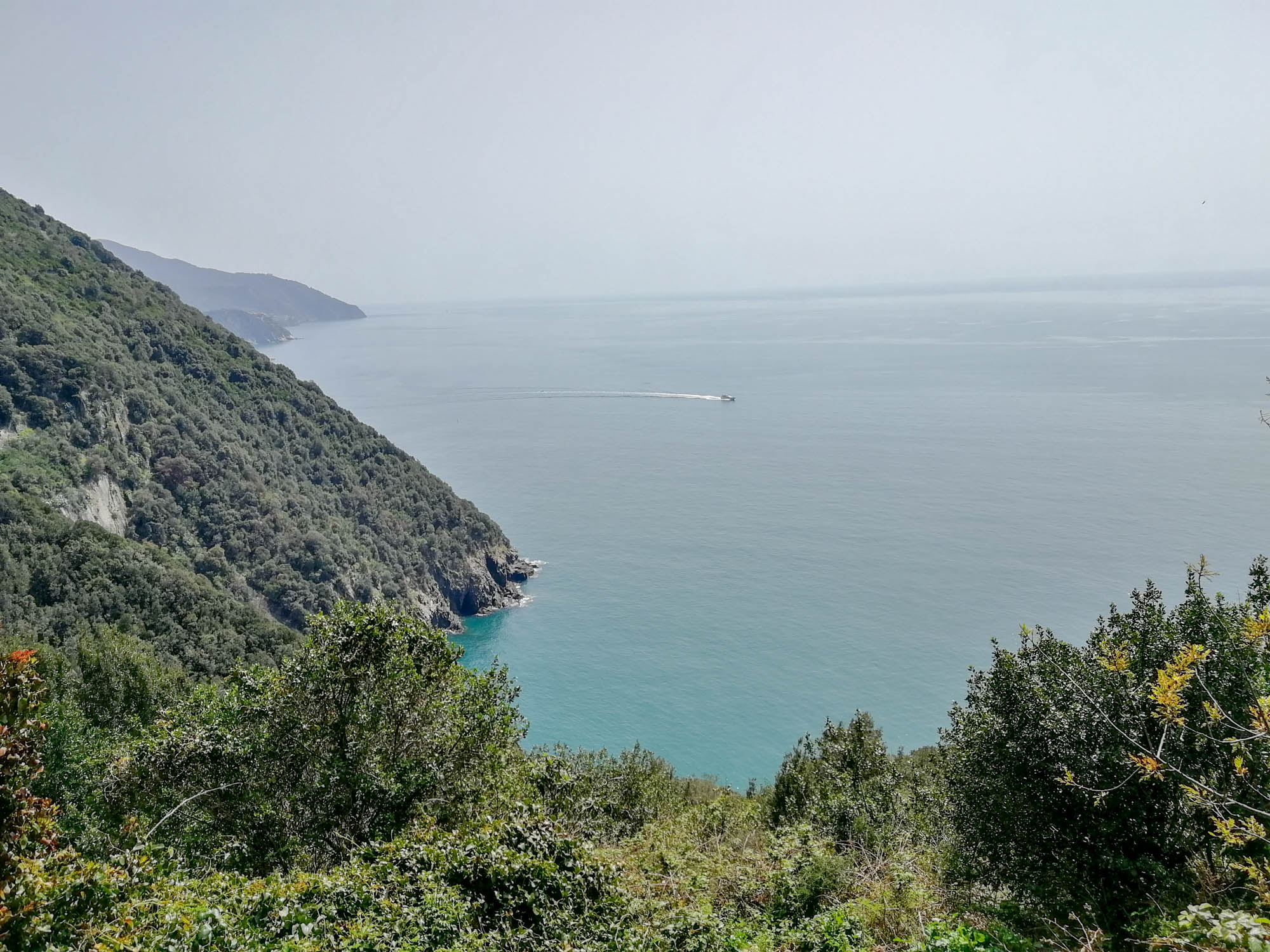 Monterosso és Vernazza közötti túraútvonalon